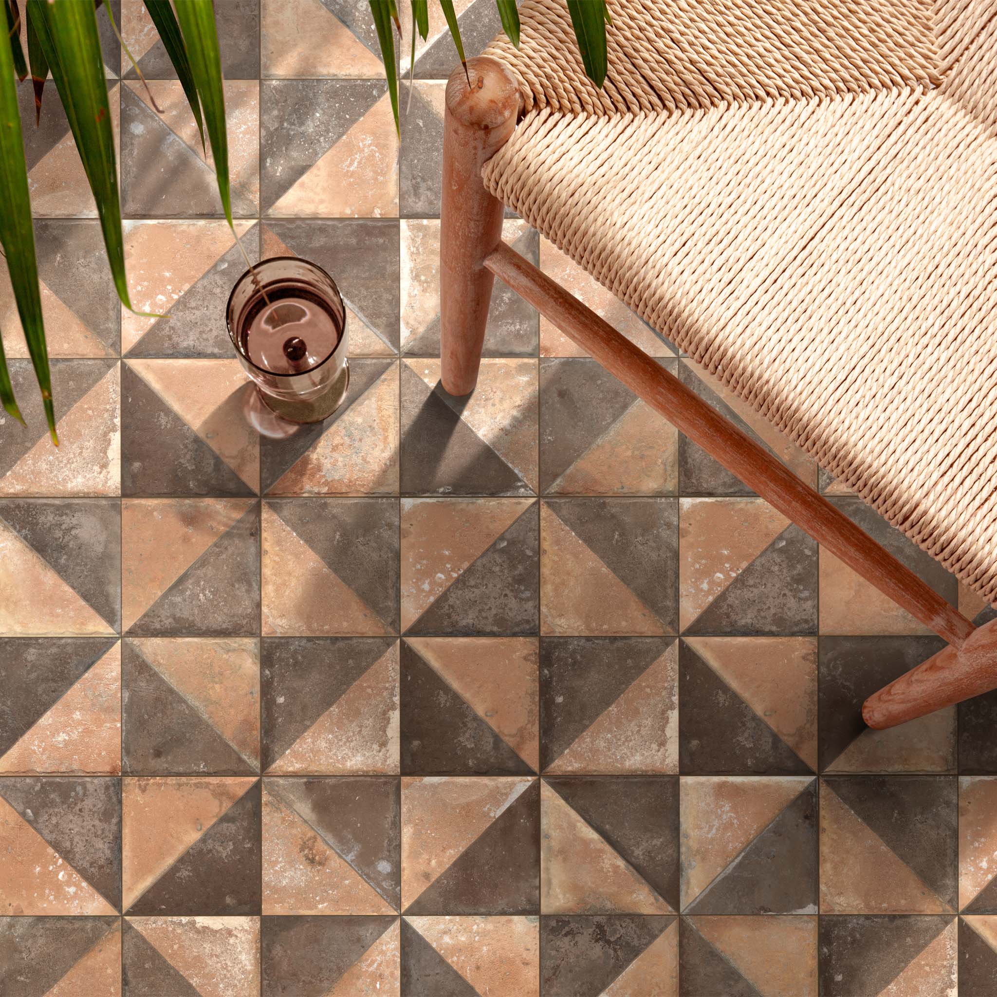 Serena Decor Tile