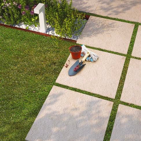 Installing outdoor 20mm tiles