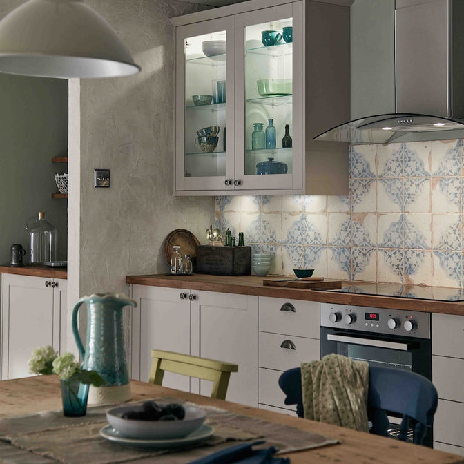 Patterned Tiles in a Howdens Shaker kitchen