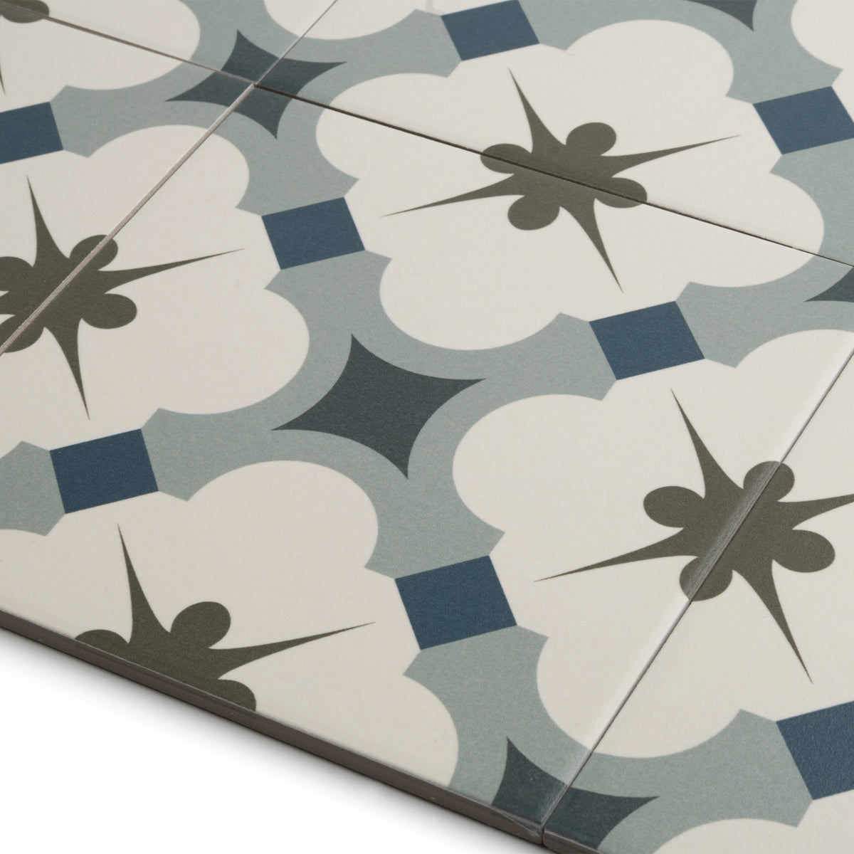 Amara Azul Patterned Tile