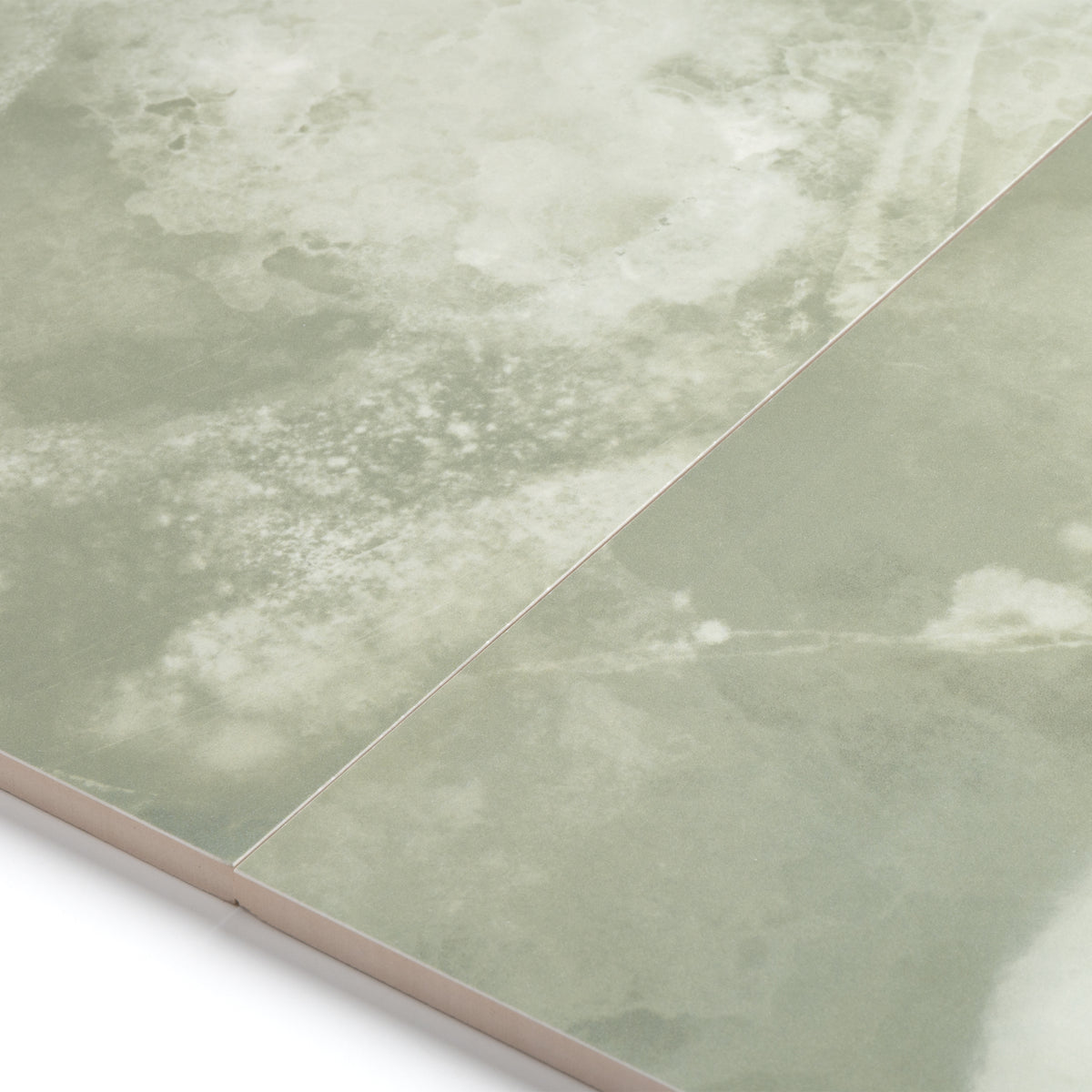 Aura Green Gloss Tile