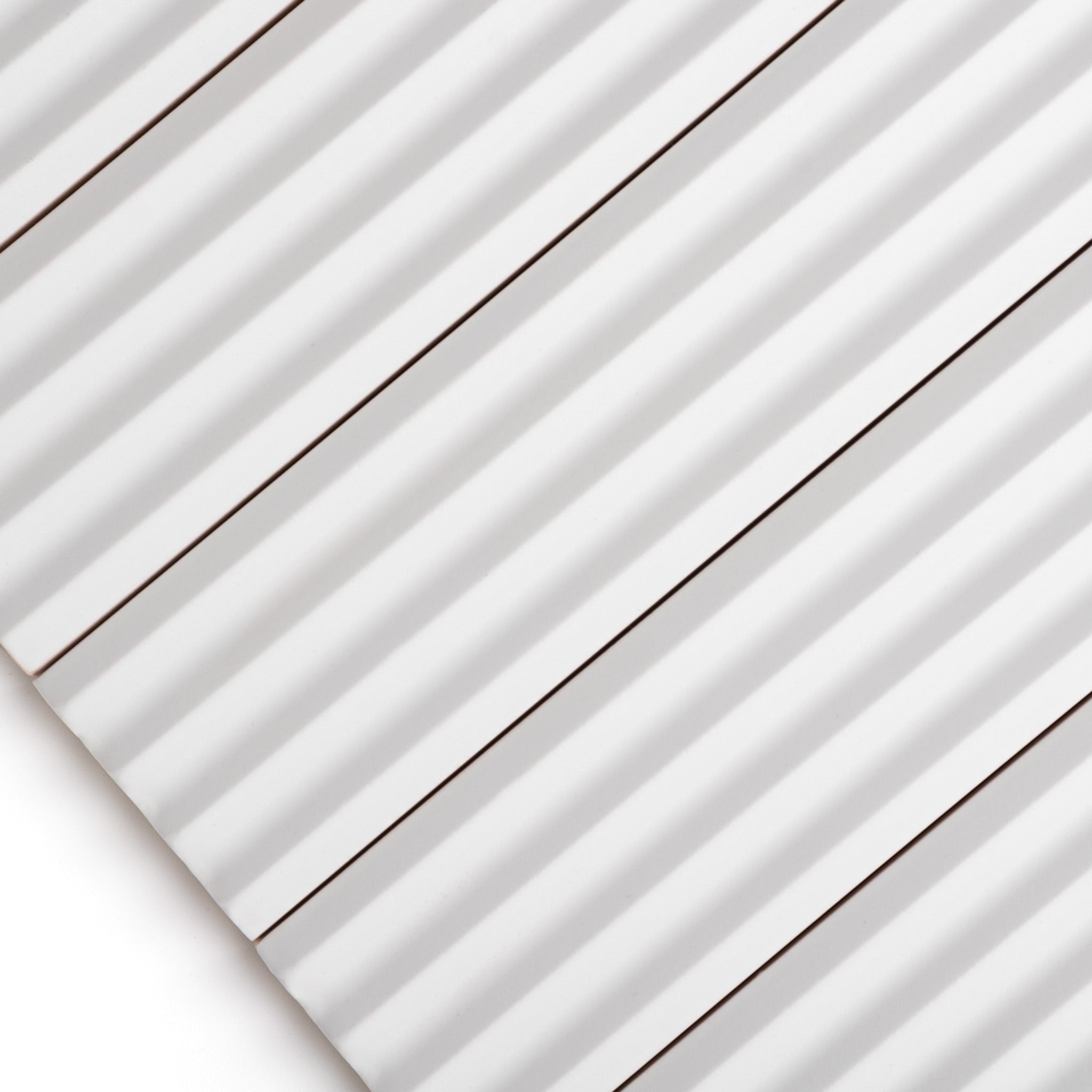 Fluted Snow Decor Wall Tile