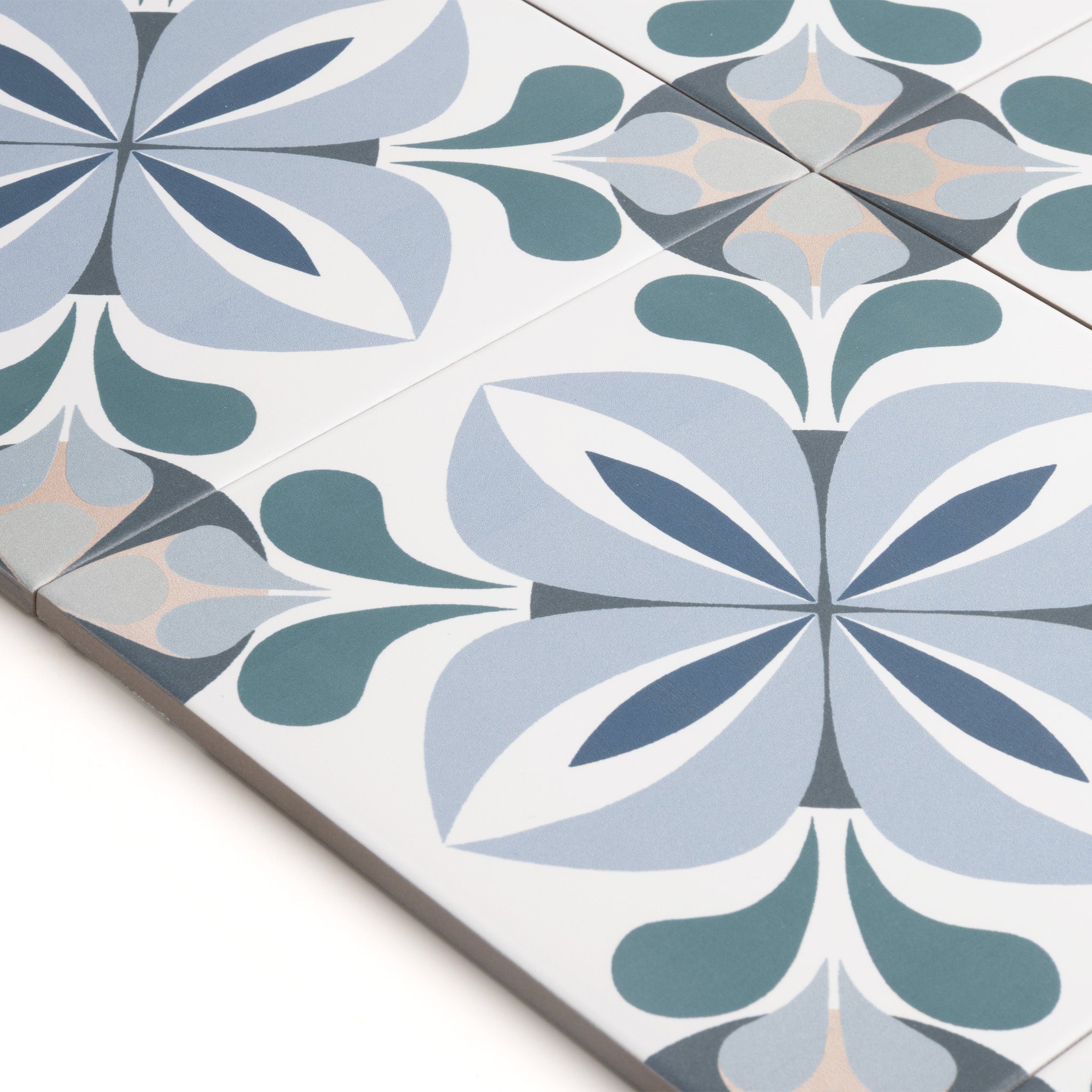 Jasmine Blue Patterned Tile