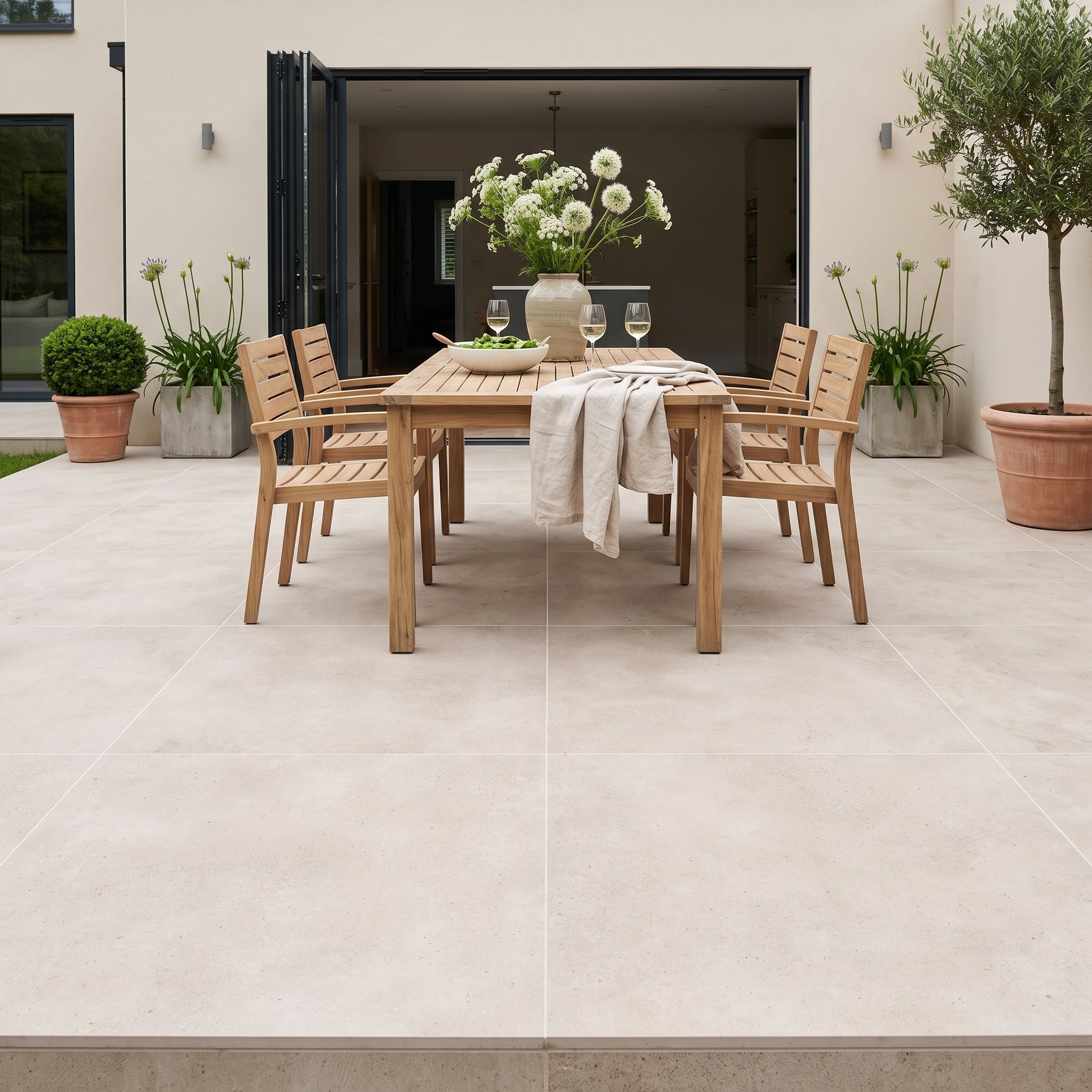 Bottega Ivory 2CM Outdoor Tile