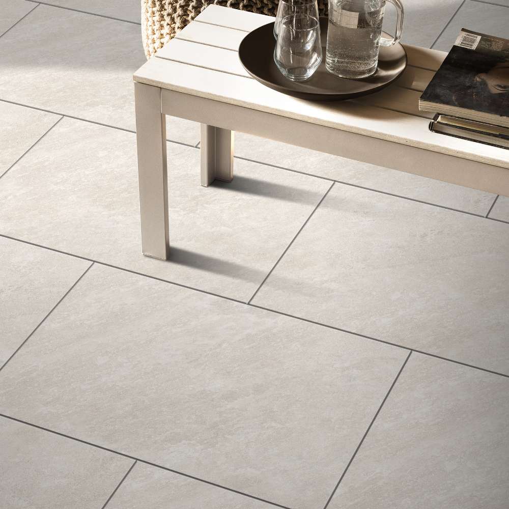 Quartz White 2CM Outdoor Tile