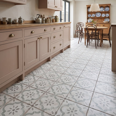 Salcombe Green Patterned Tile