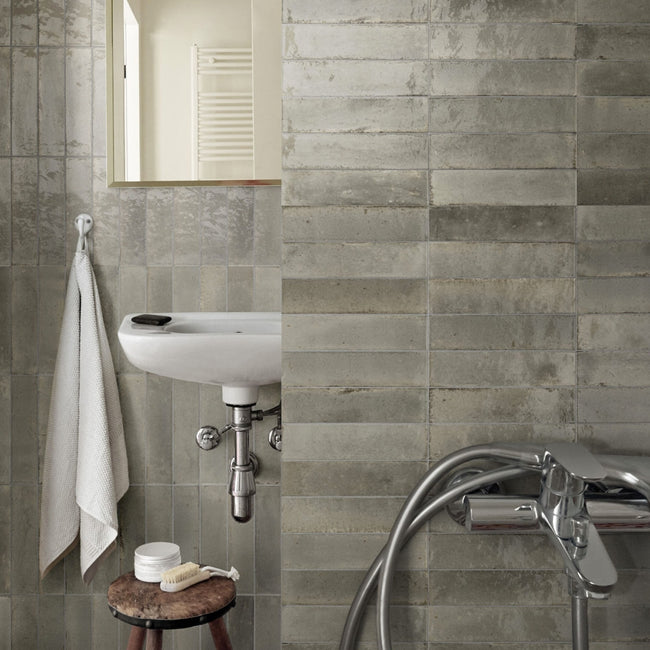 Dwell Grey 6 x 24 cm - Designer Gloss Grey Wall Tiles for Kitchen Splashbacks & Bathroom Feature Walls